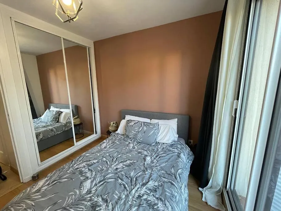 شقة Charmant Appartement Dans Un Domaine Avec Piscine موجا فرنسا